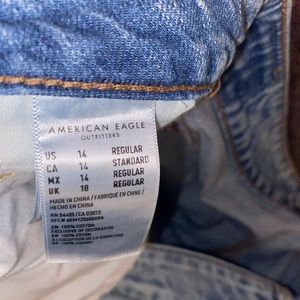 American Eagle Mom Jeans
